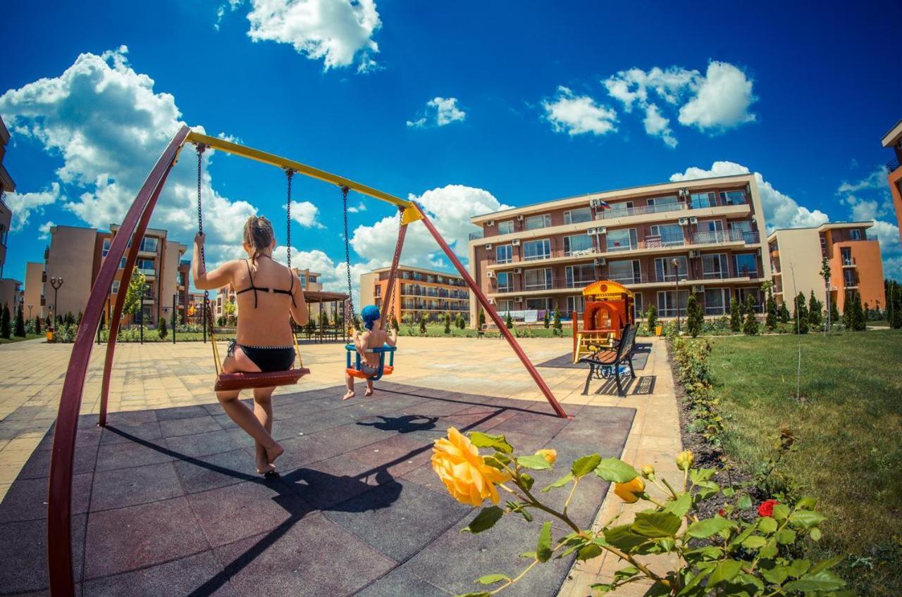 Holiday Fort Golf Club - Premium Apartments Sunny Beach Exterior foto