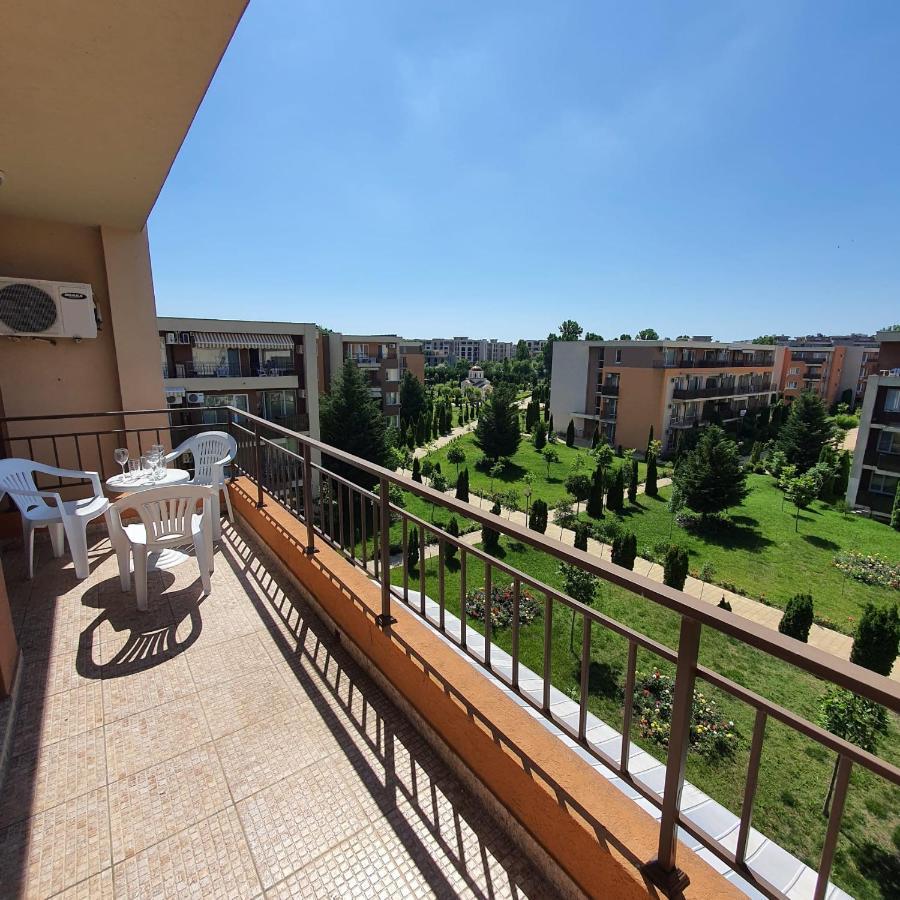 Holiday Fort Golf Club - Premium Apartments Sunny Beach Exterior foto
