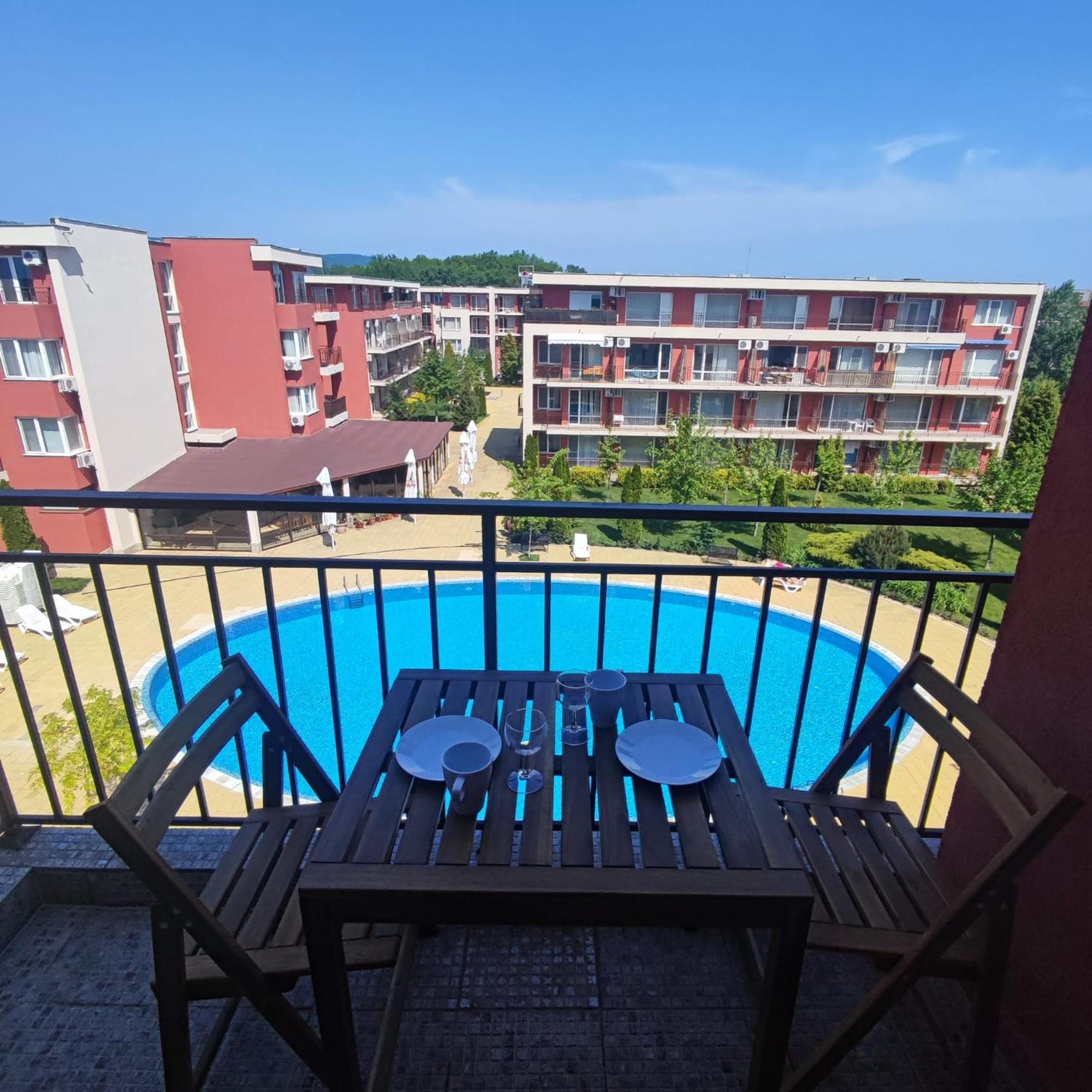 Holiday Fort Golf Club - Premium Apartments Sunny Beach Exterior foto